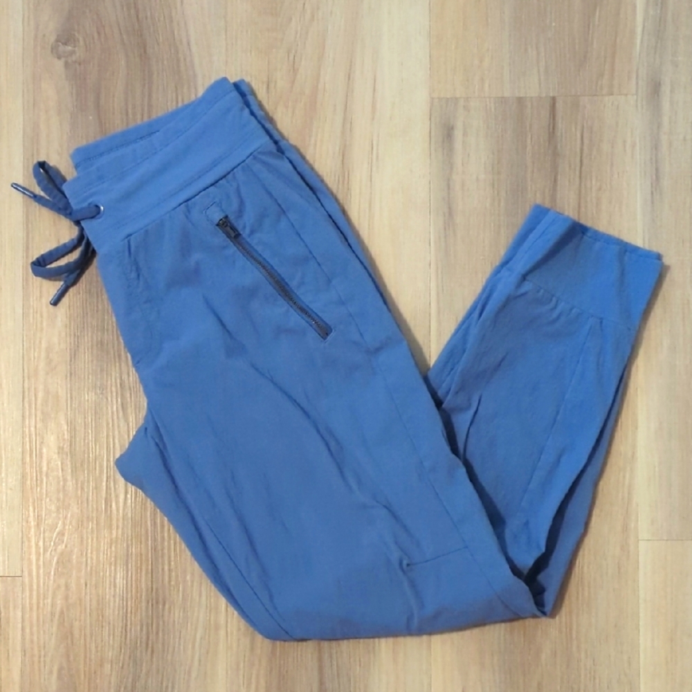 Athleta Light Blue Trekkie Pants